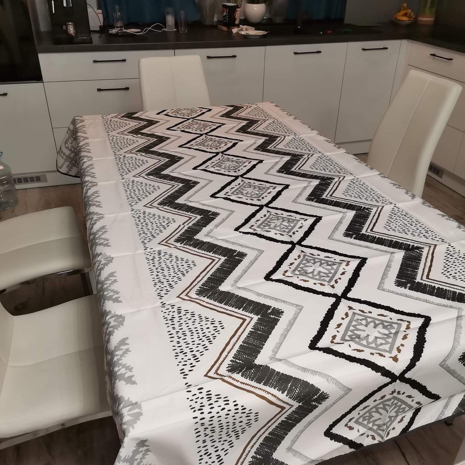 Deco12